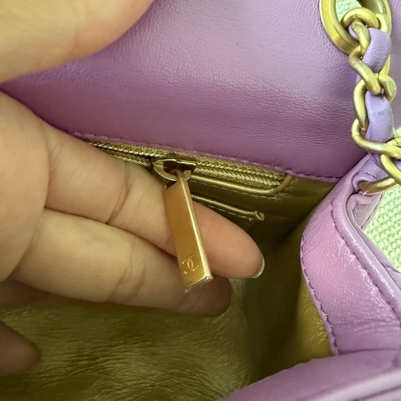 Chanel Purple Pearl Crush Bag - Picture 5 of 10